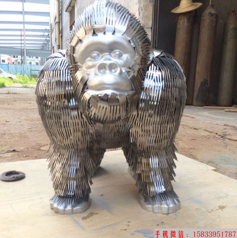 不锈钢猩猩雕塑，猿人雕塑
